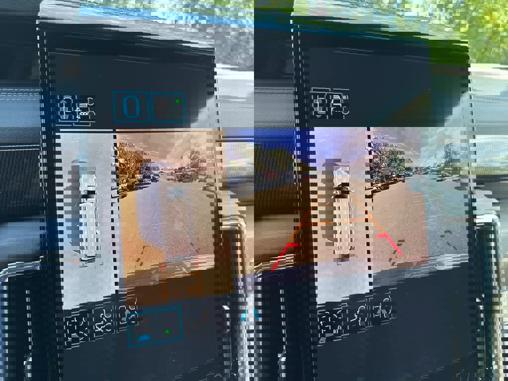 New 2026 GMC Yukon XL Elevation w/ LPO, Floor Liner Package image 21