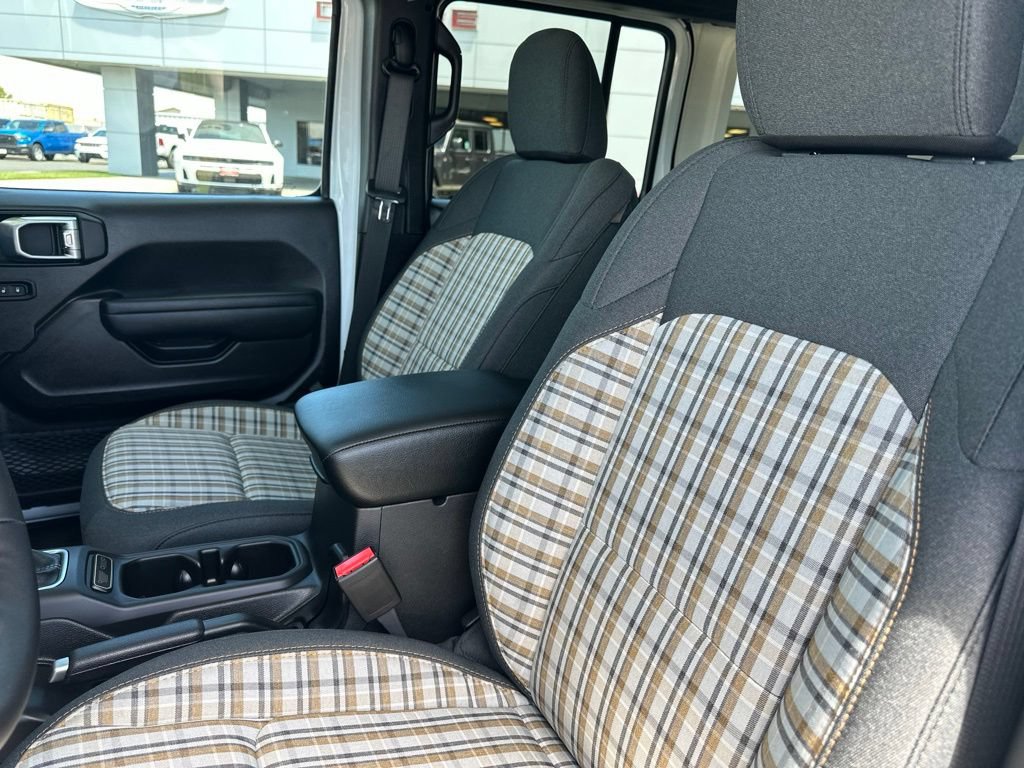 New 2026 Jeep Wrangler Unlimited Sport AWD/4WD image 12