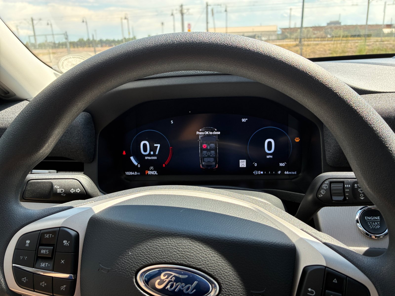 Used 2026 Ford Explorer Active AWD/4WD image 11