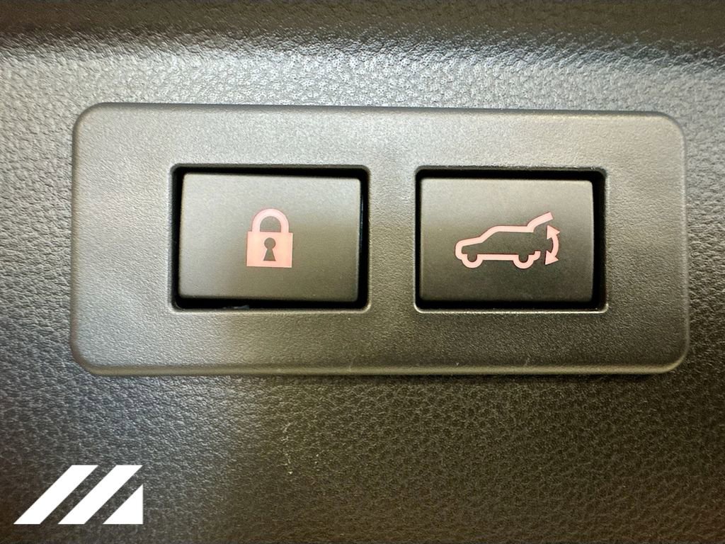 Used 2023 Subaru Forester Sport image 30