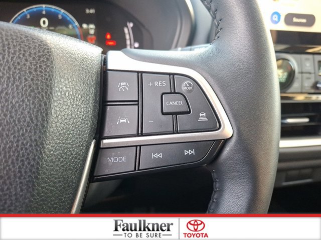 Certified 2025 Toyota Grand Highlander AWD image 22