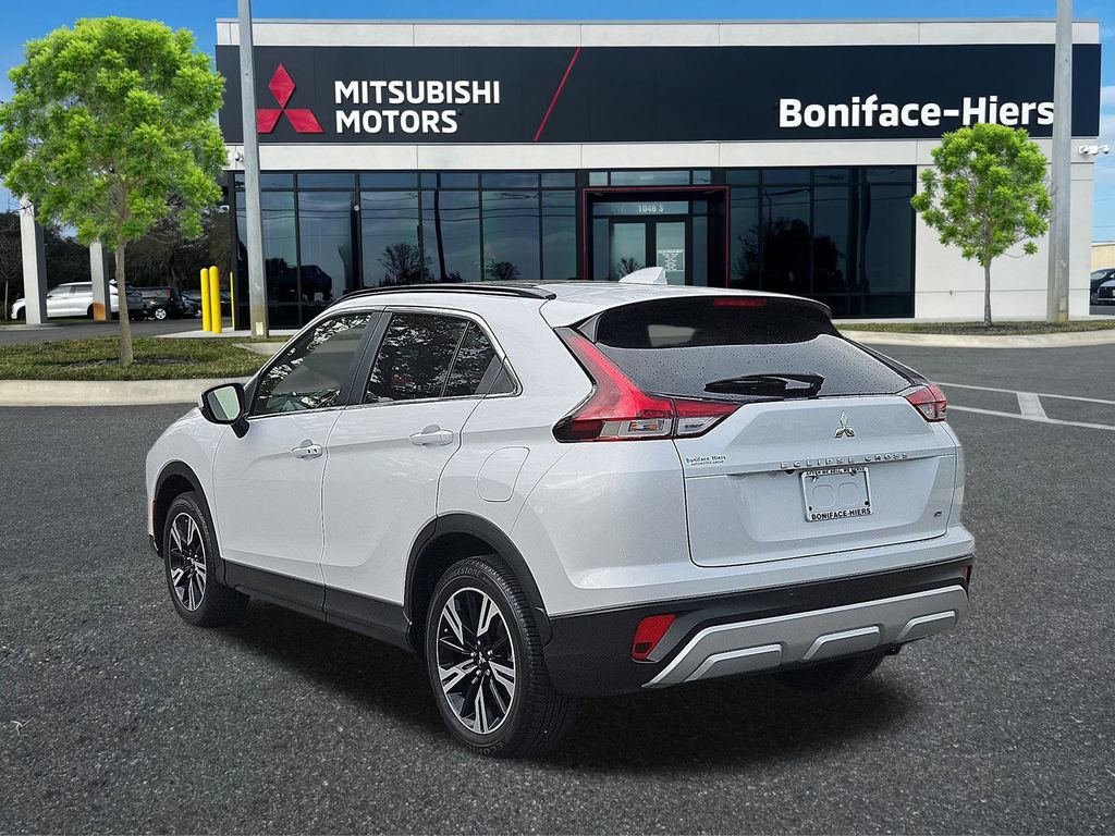 Used 2024 Mitsubishi Eclipse Cross SE image 3