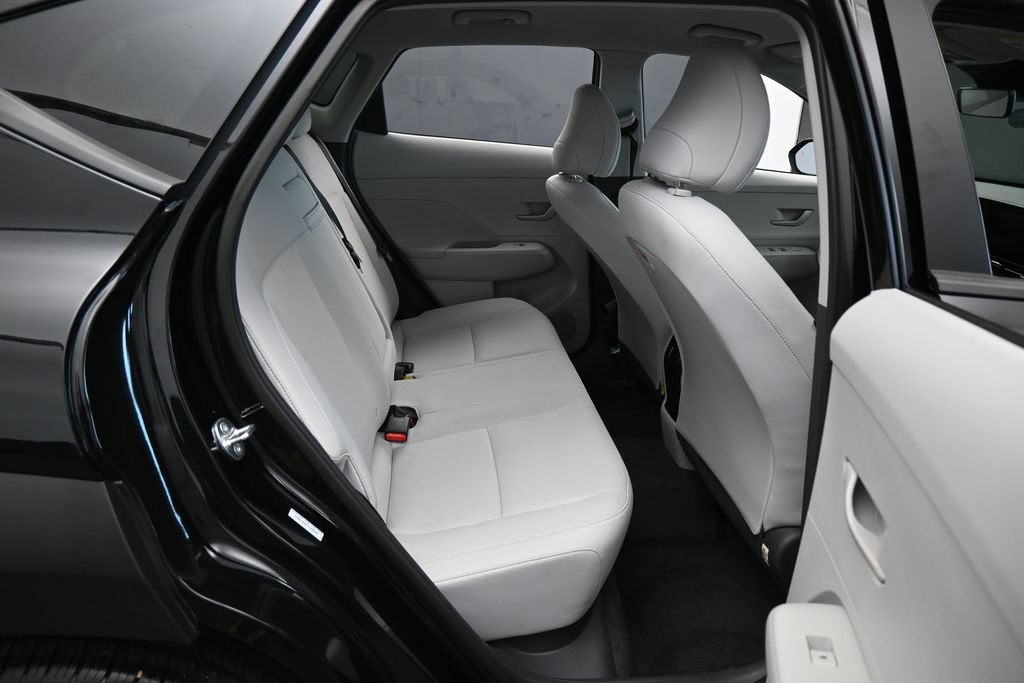 Used 2026 Hyundai Kona SEL Sport FWD image 36