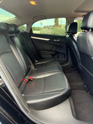 Used 2018 Honda Civic EX-L image 8