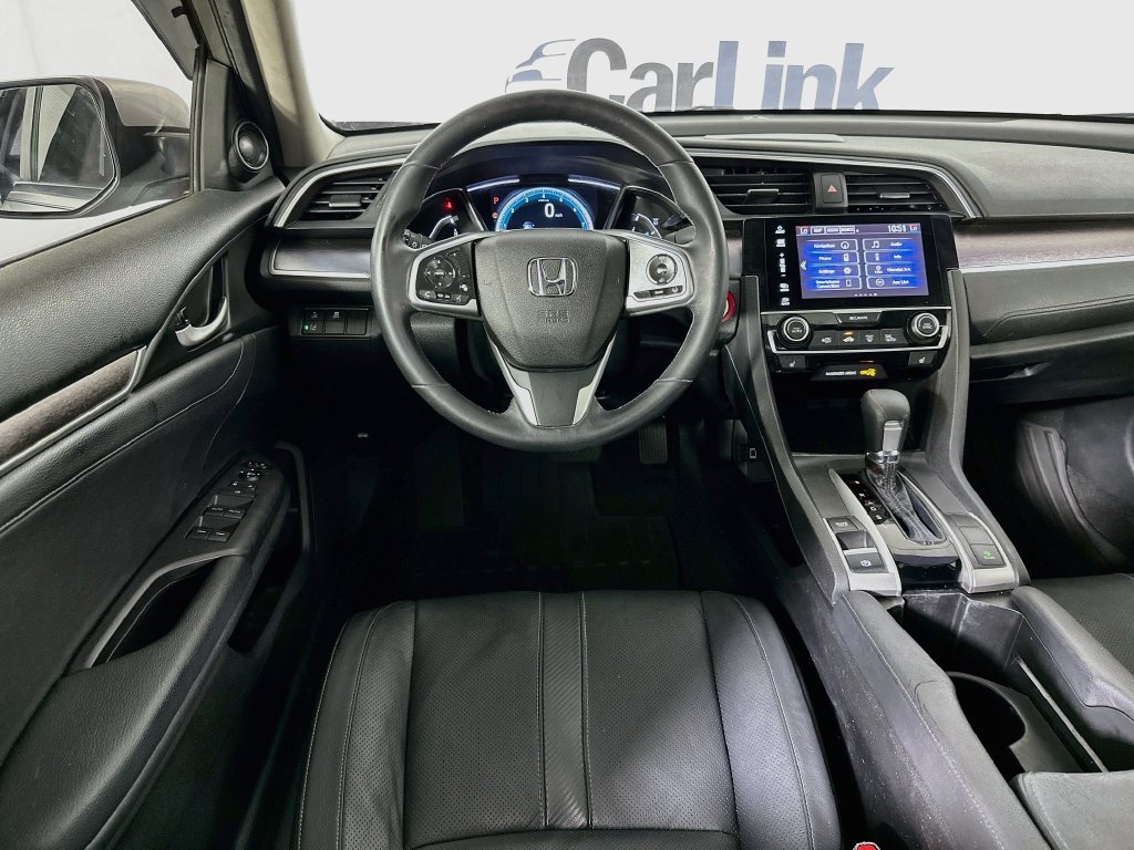 Used 2018 Honda Civic Touring image 28