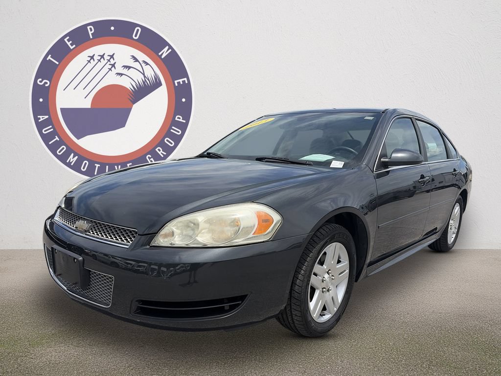 Used 2013 Chevrolet Impala LT w/ LT Sunroof Package FWD image 2