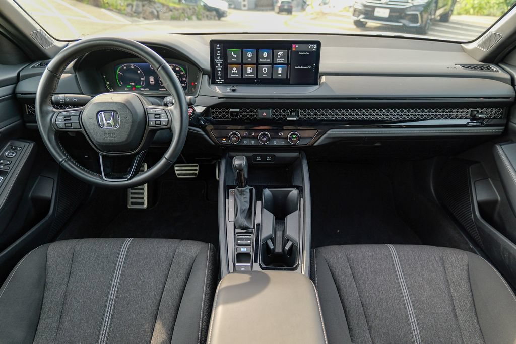 Used 2023 Honda Accord Sport image 38