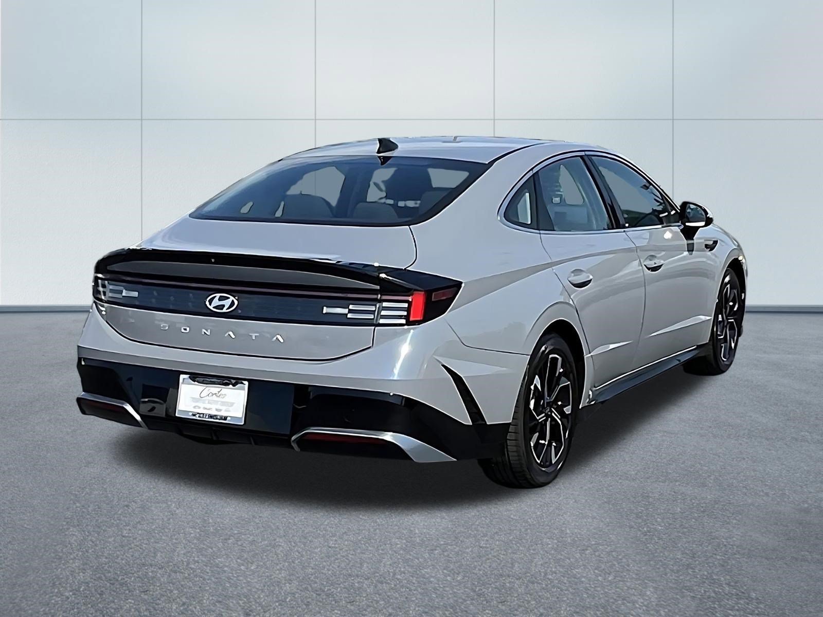 Used 2024 Hyundai Sonata SEL FWD image 6