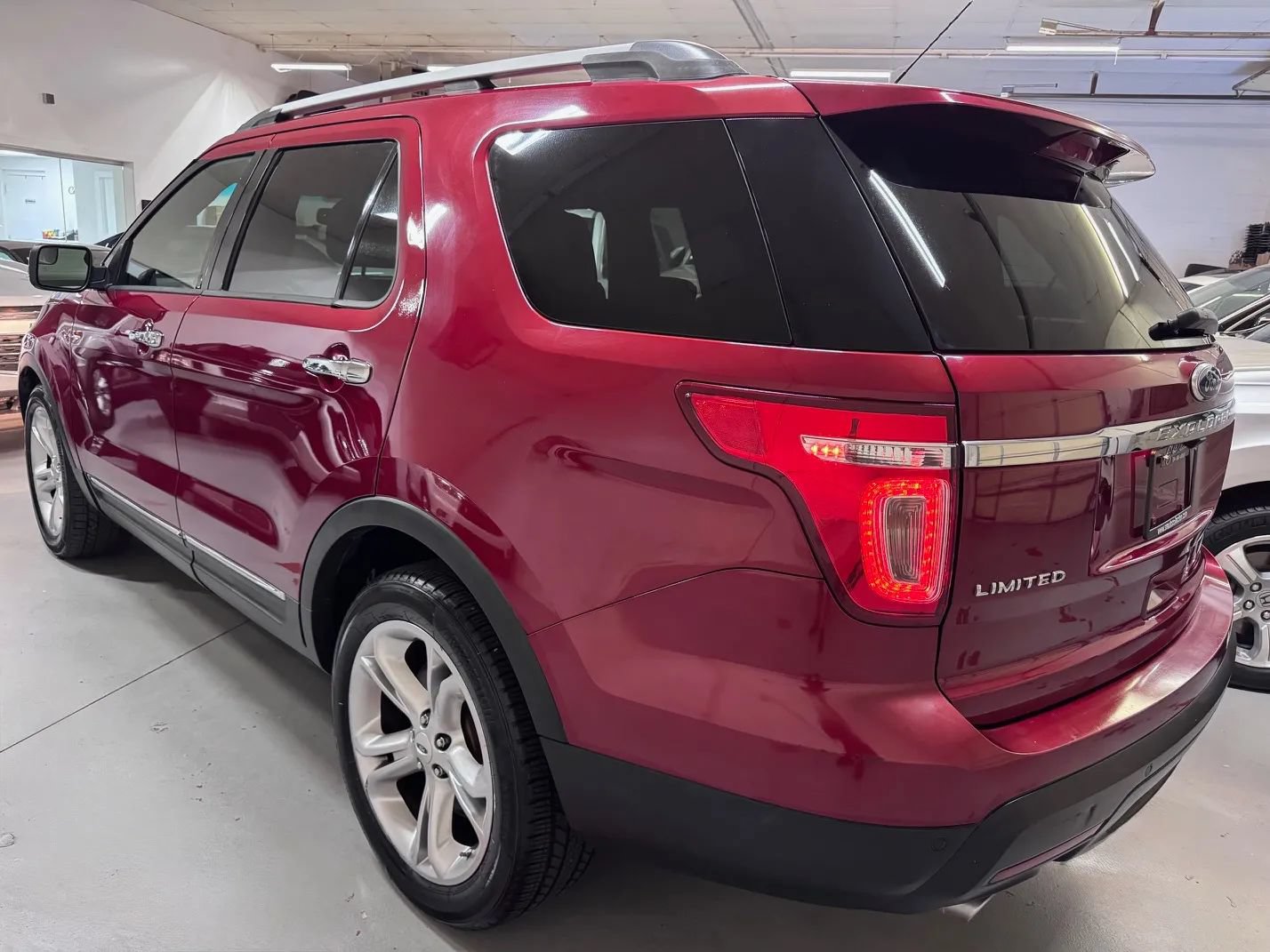 Used 2015 Ford Explorer Limited FWD image 5