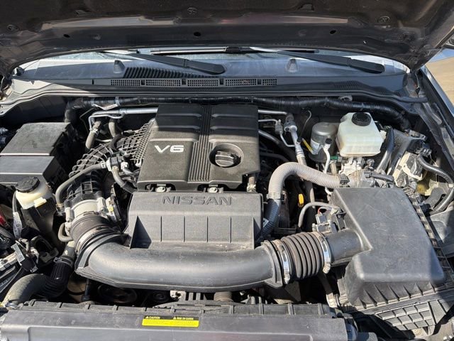 Used 2020 Nissan Frontier SV w/ SV Utility Package image 23