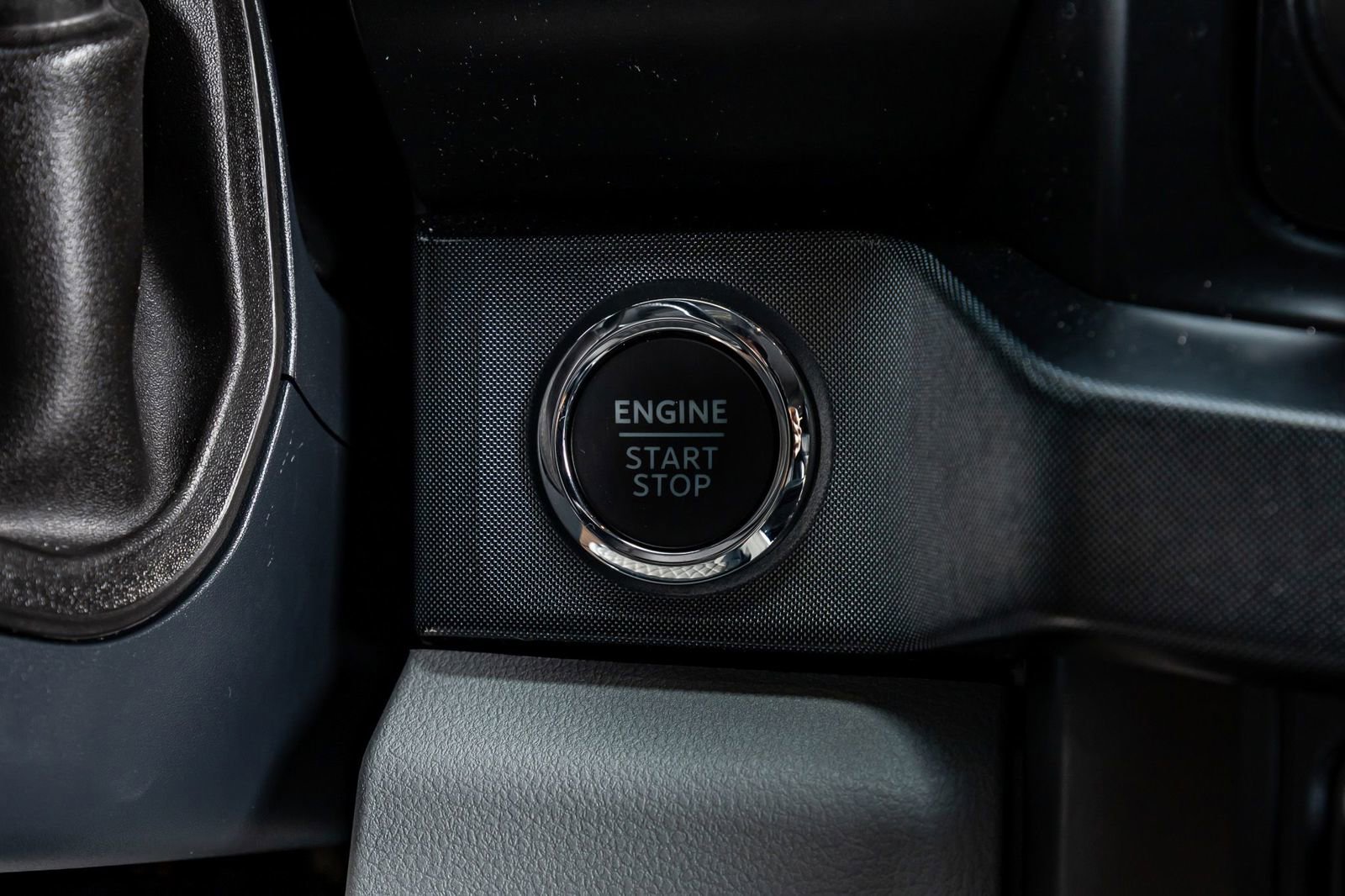 Used 2024 Ford F250 Limited w/ FX4 Off-Road Package image 23