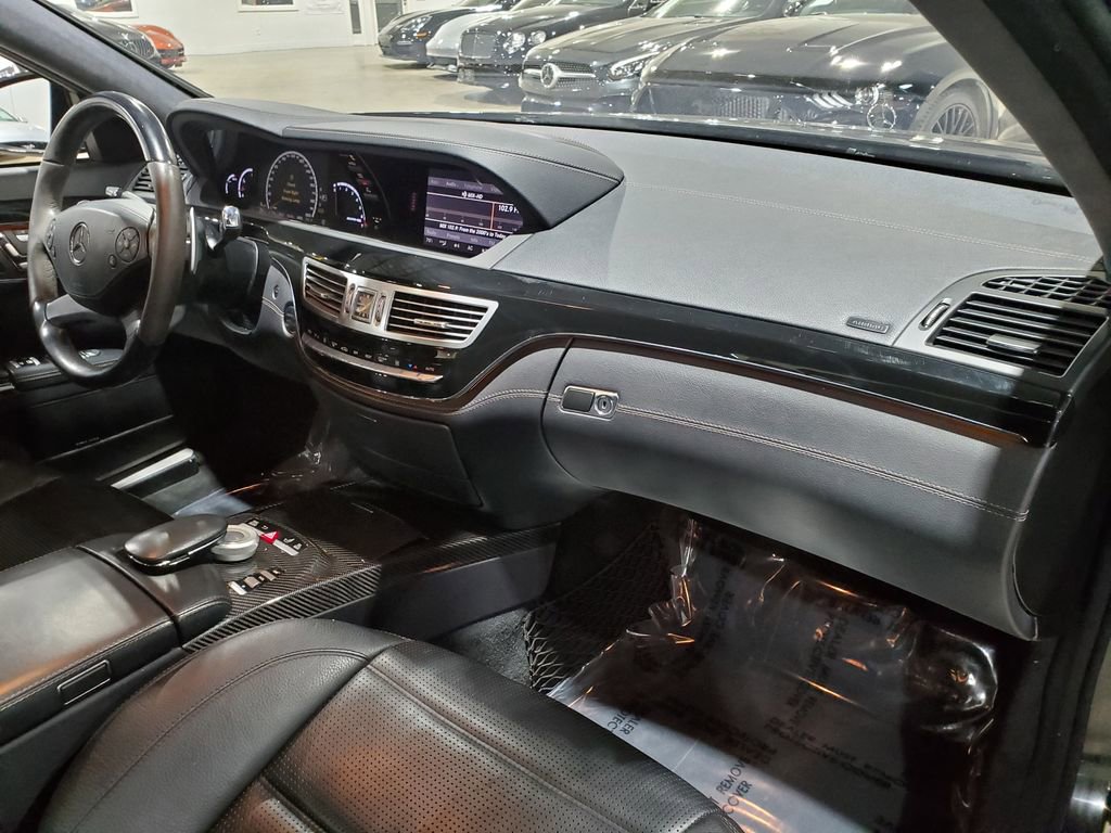 Used 2012 Mercedes-Benz S 63 AMG image 15