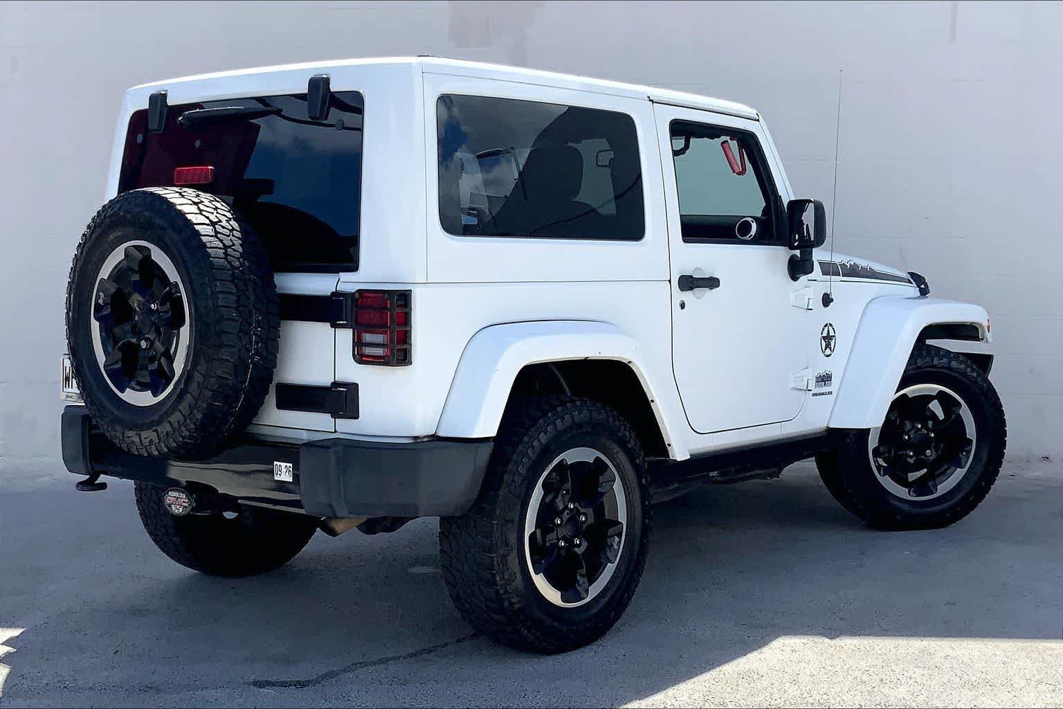 Used 2014 Jeep Wrangler Sahara AWD/4WD image 21