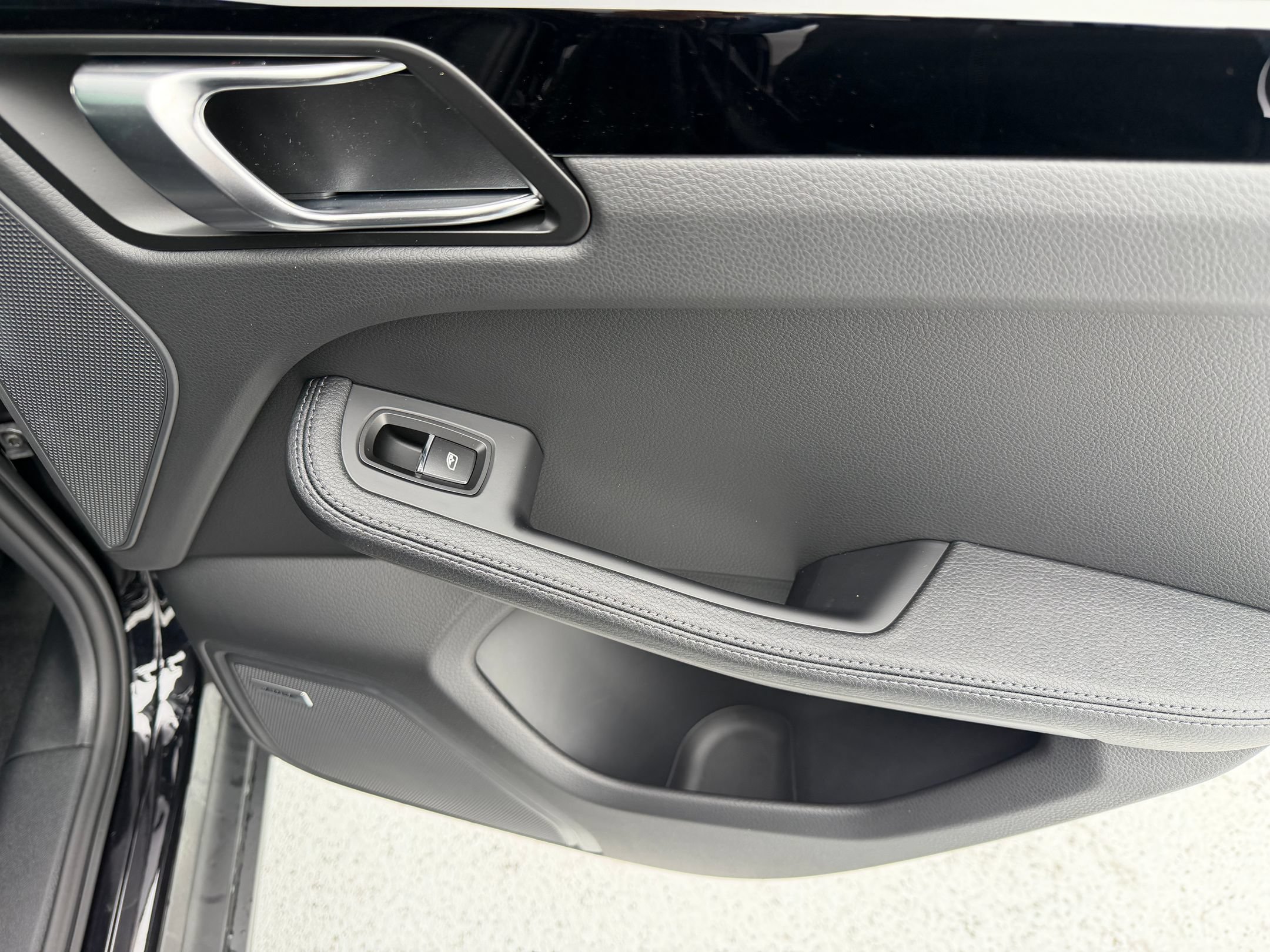 Certified 2026 Porsche Macan AWD/4WD image 20