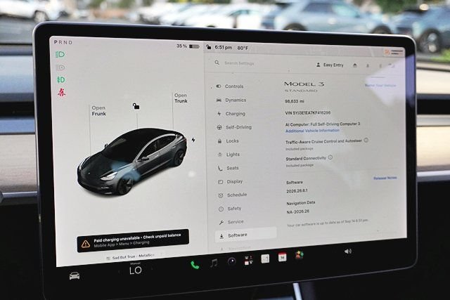 Used 2019 Tesla Model 3 Mid Range RWD image 37