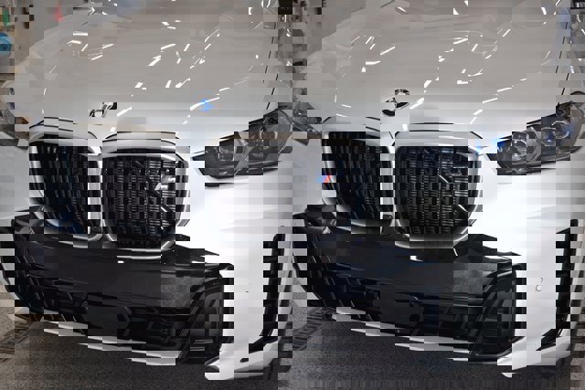 New 2026 BMW X5 M60i w/ Climate Comfort Package image 16