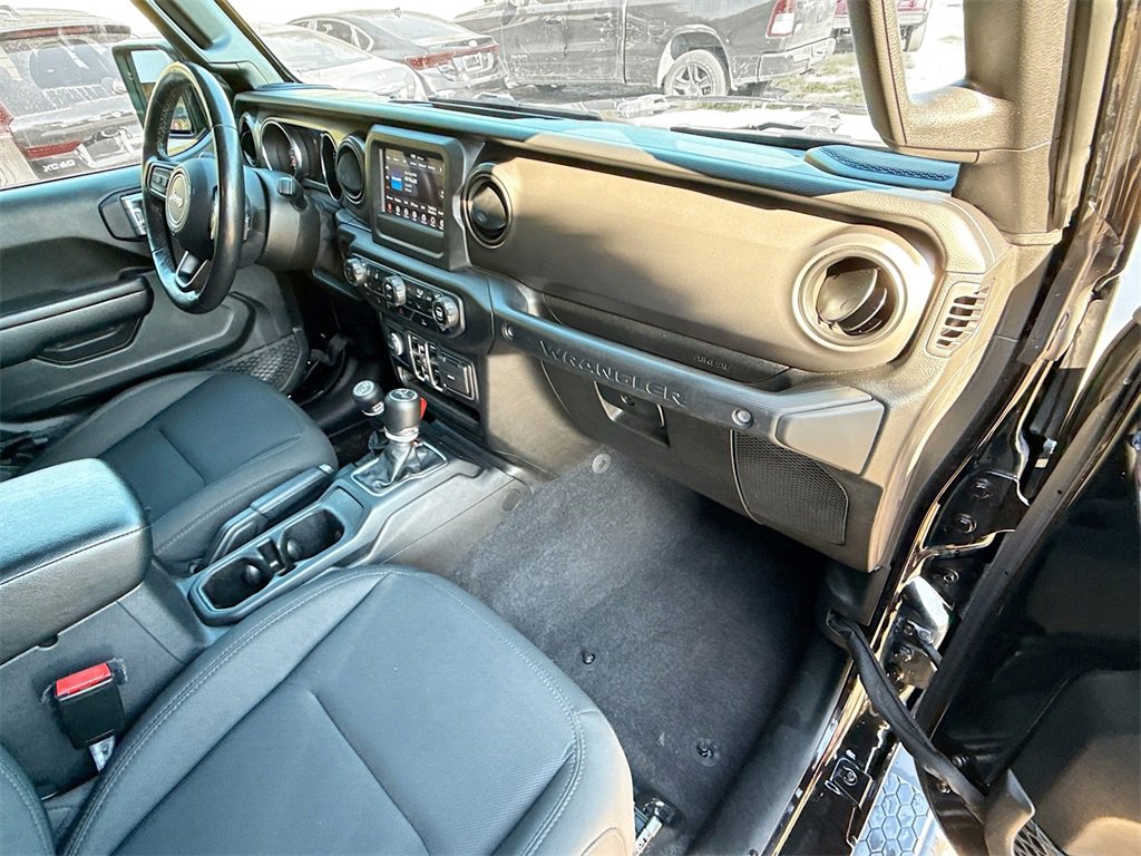 Used 2021 Jeep Wrangler Unlimited Sport image 32