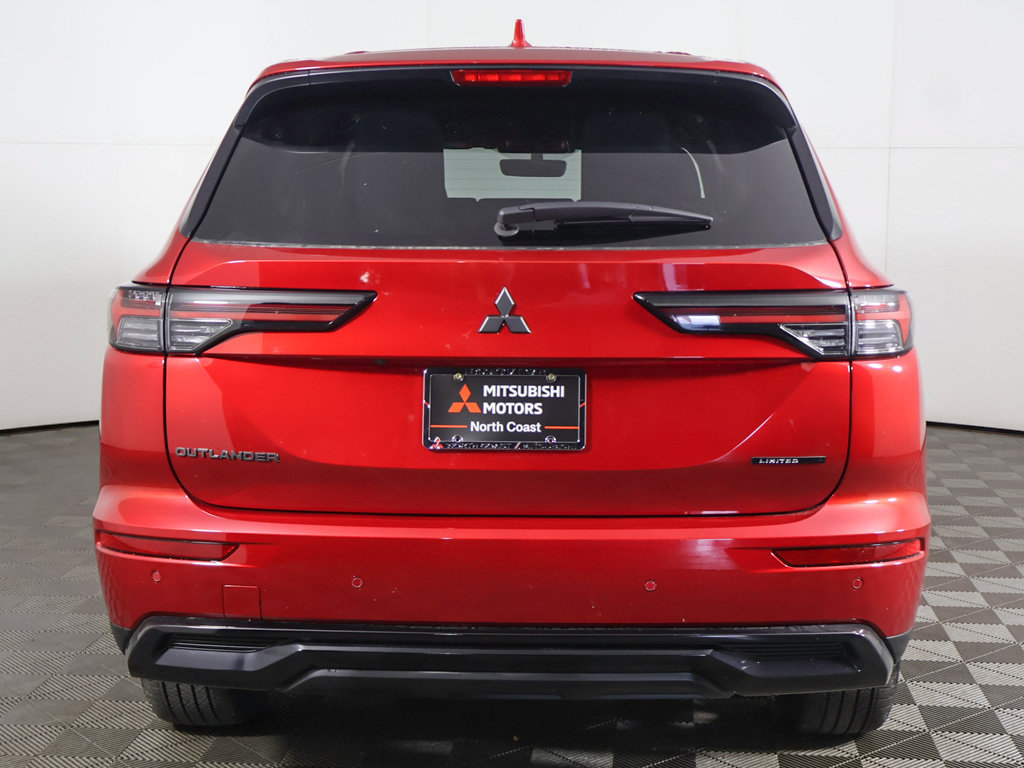 New 2026 Mitsubishi Outlander LE FWD image 13