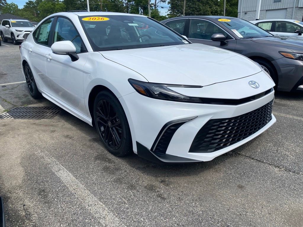 New 2026 Toyota Camry SE FWD image 1