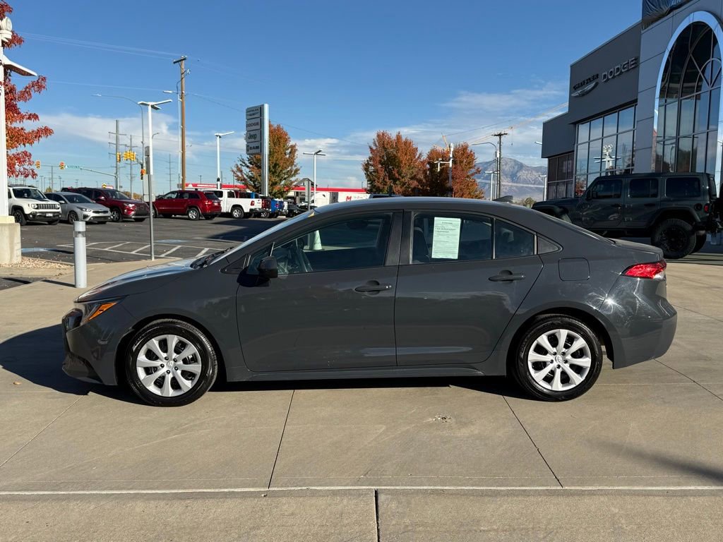 Used 2024 Toyota Corolla LE image 11