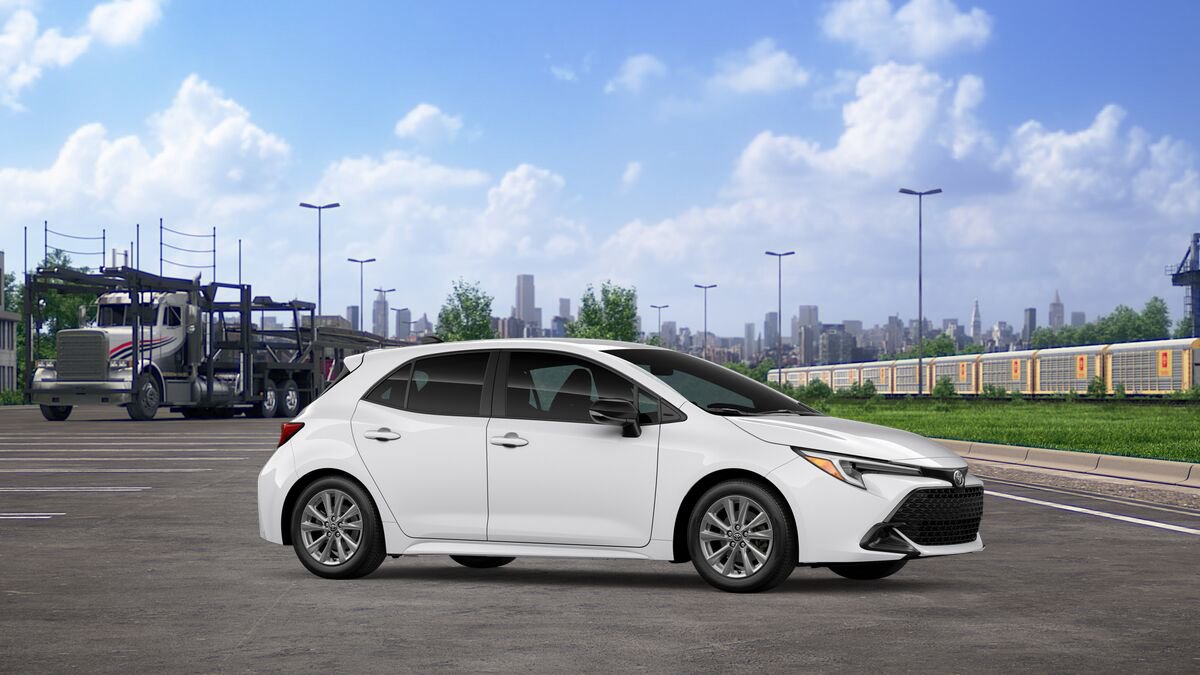 New 2026 Toyota Corolla SE image 13