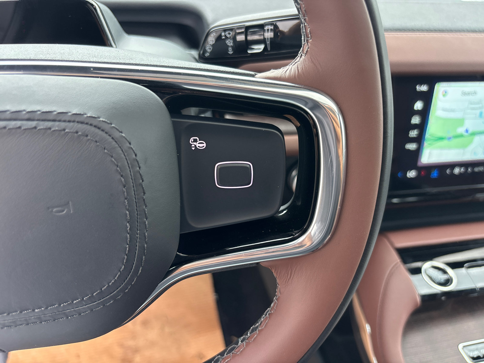 New 2026 Lincoln Navigator Reserve AWD/4WD image 17