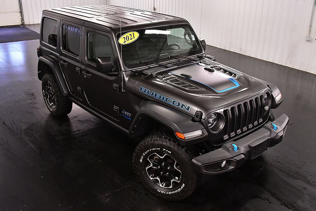 Used 2021 Jeep Wrangler Unlimited Rubicon 4xe w/ Cold Weather Group AWD/4WD image 12