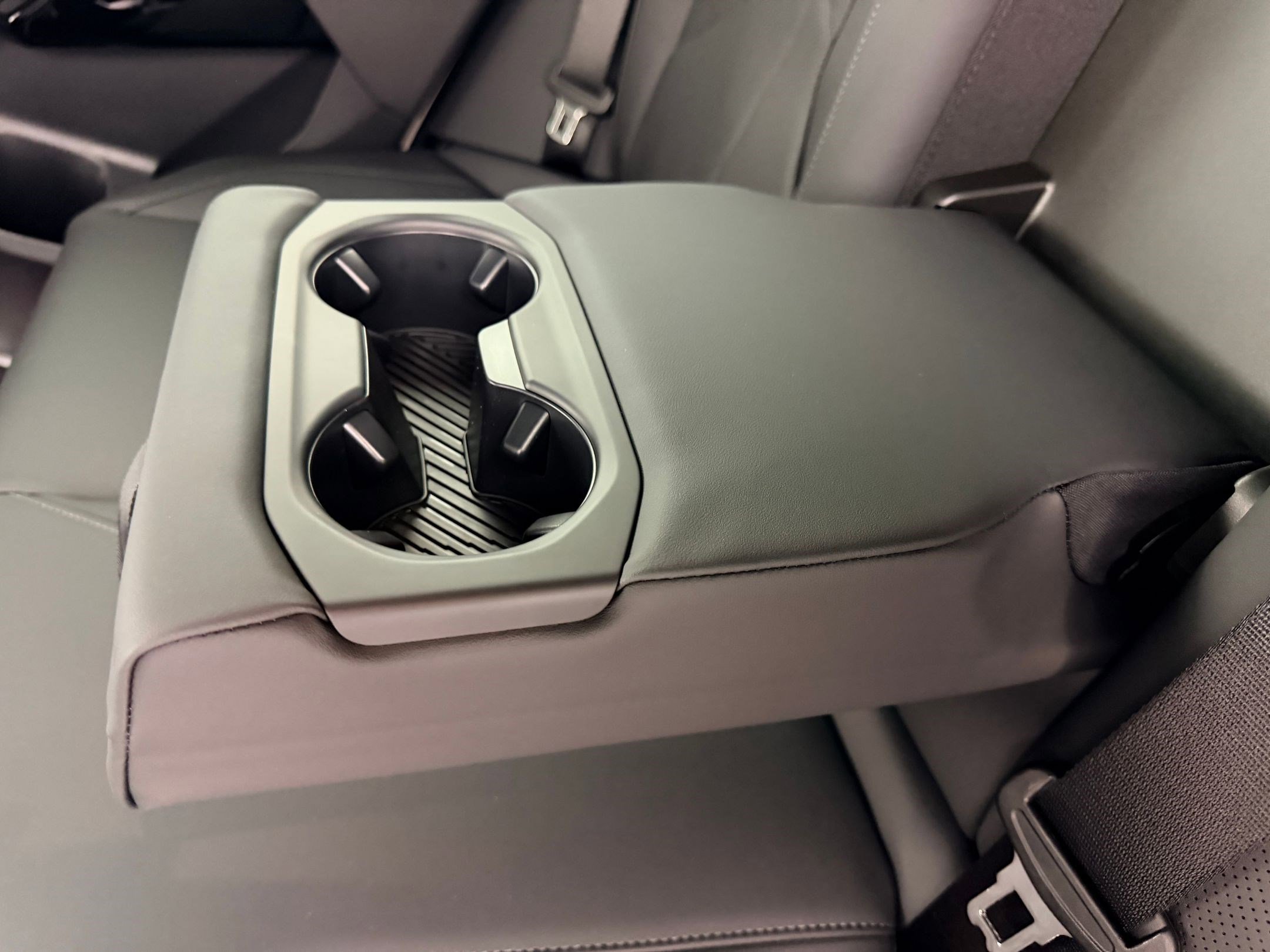 New 2026 BMW X3 xDrive30 w/ M Sport Package AWD/4WD image 22