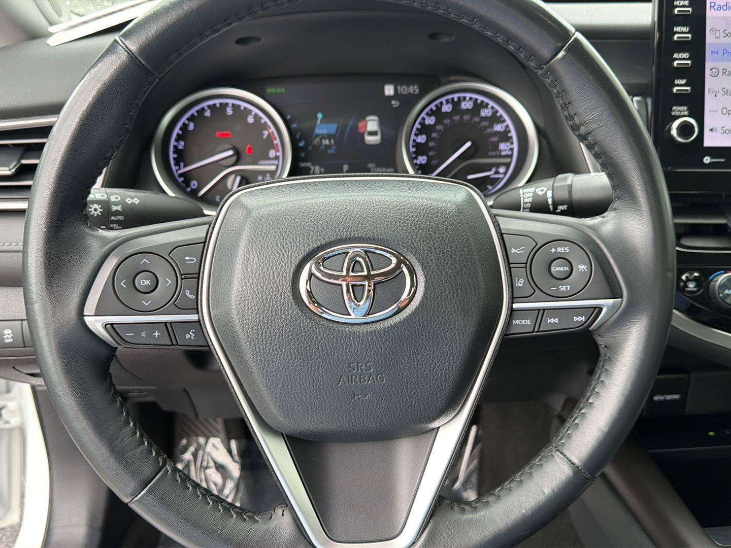 Used 2023 Toyota Camry XLE w/ Navigation Package FWD image 20