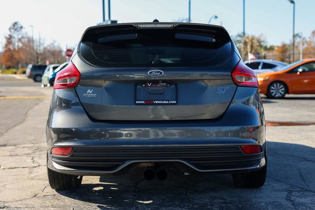 Used 2016 Ford Focus ST FWD image 12