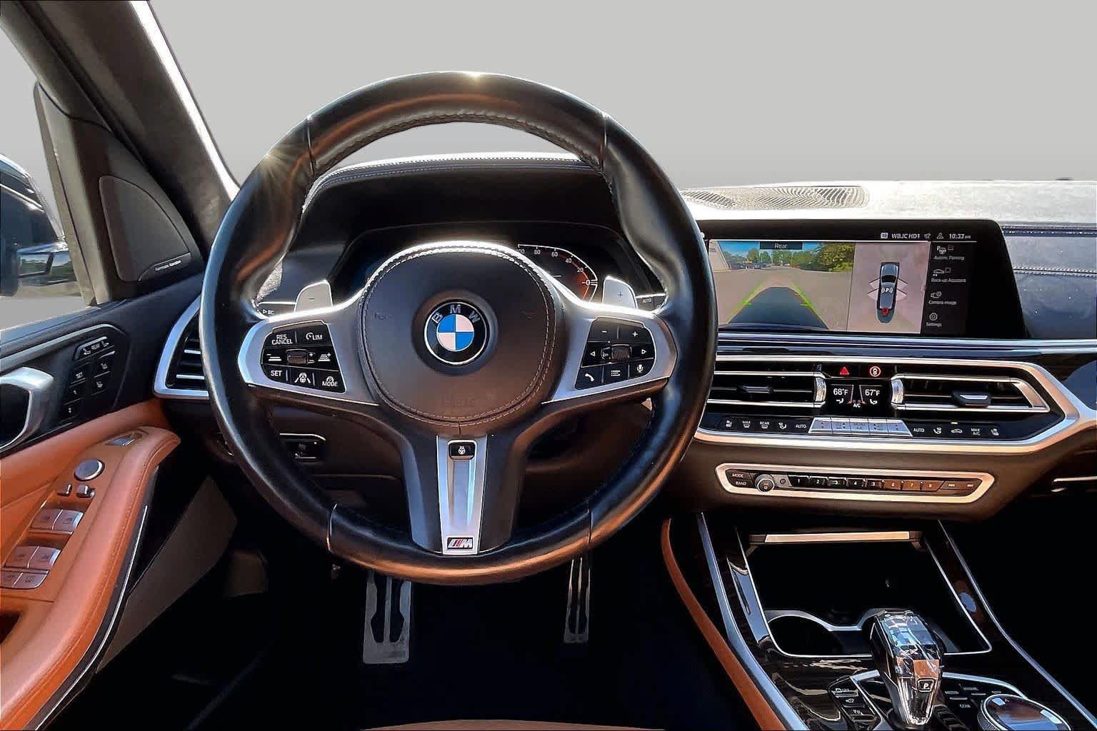 Used 2021 BMW X7 xDrive40i w/ M Sport Package AWD/4WD image 5