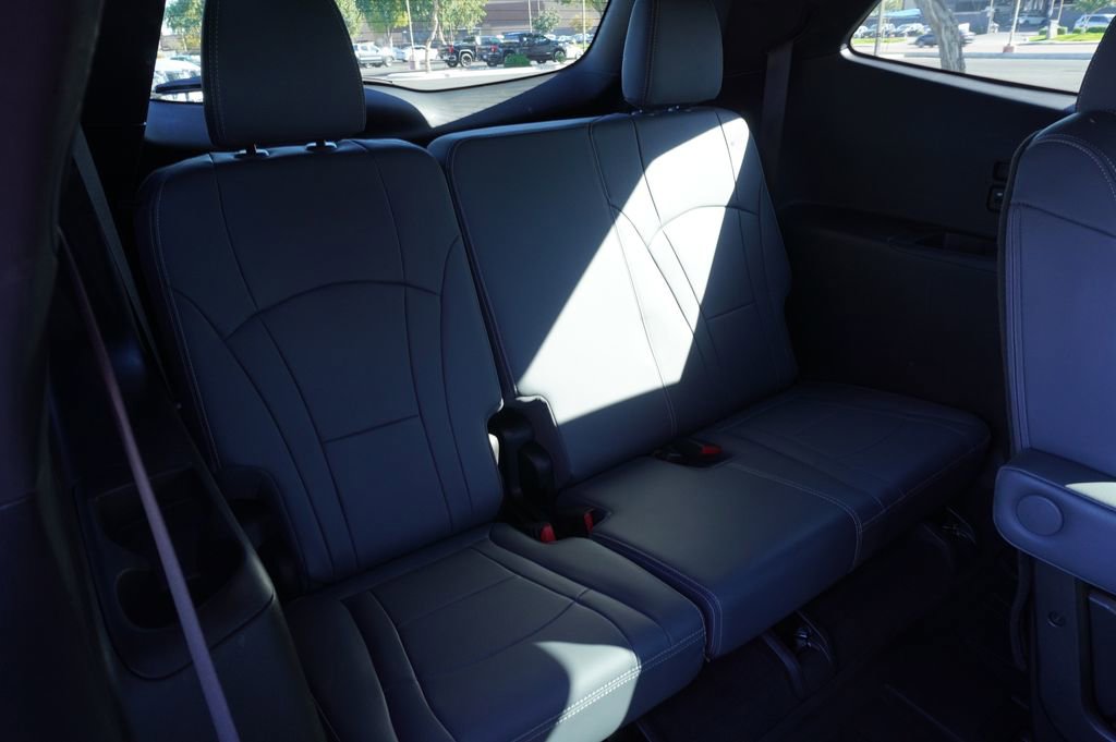 Certified 2022 Buick Enclave Premium w/ Surround and Sites Package image 10