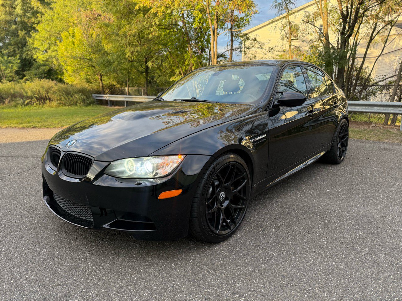 Used 2009 BMW M3 Sedan RWD image 2