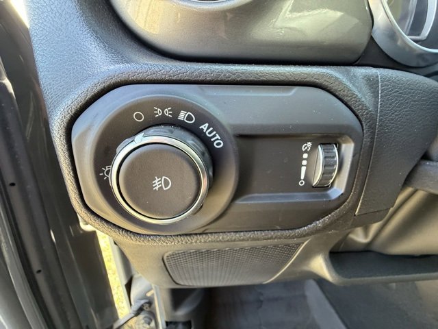 Certified 2023 Jeep Wrangler Sahara w/ Cold Weather Group image 25