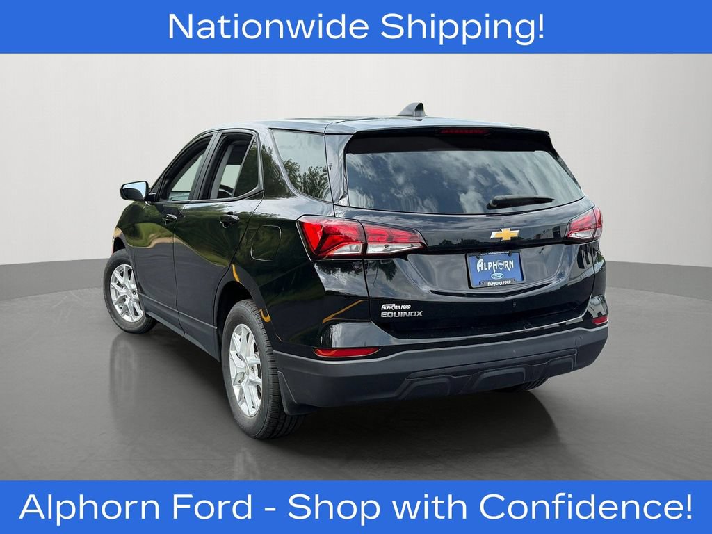 Used 2024 Chevrolet Equinox LS w/ LS Convenience Package FWD image 5