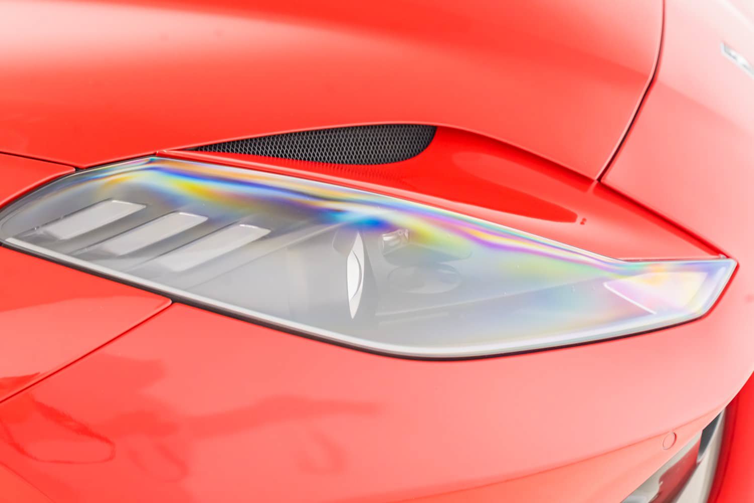 Used 2018 Ferrari 812 Superfast RWD image 34