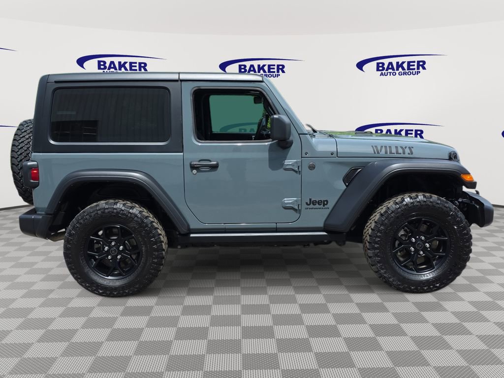 Used 2024 Jeep Wrangler Sport AWD/4WD image 2