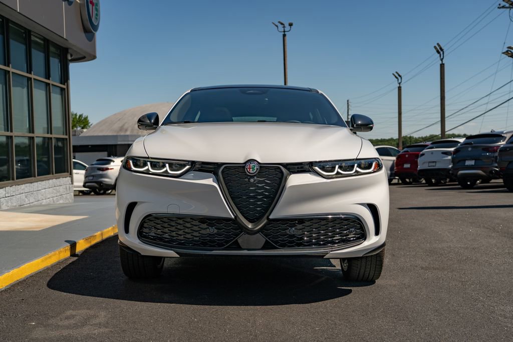 Used 2024 Alfa Romeo Tonale Veloce image 10