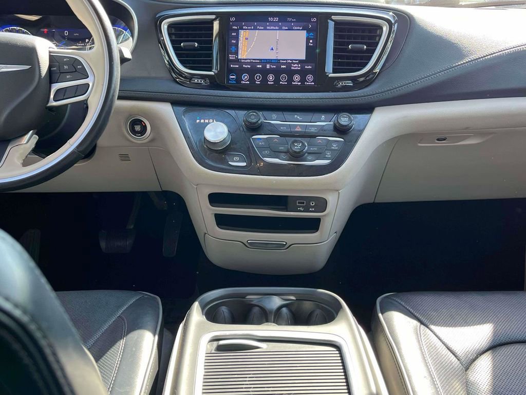 Used 2020 Chrysler Pacifica Limited FWD image 6