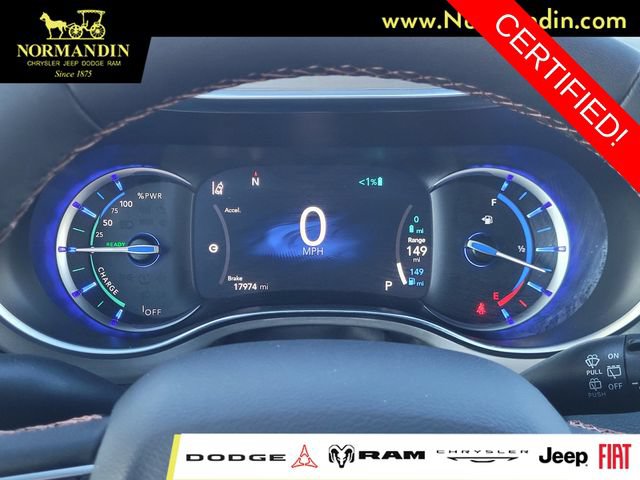 Certified 2024 Chrysler Pacifica Pinnacle FWD image 8
