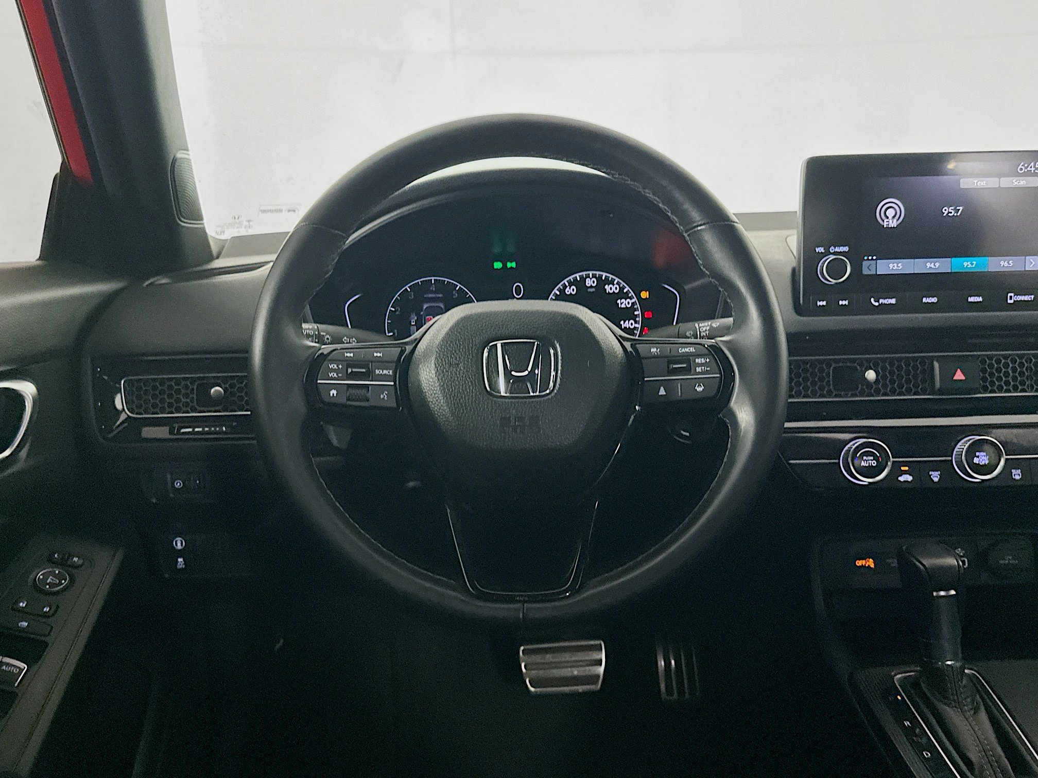 Used 2023 Honda Civic Sport image 17