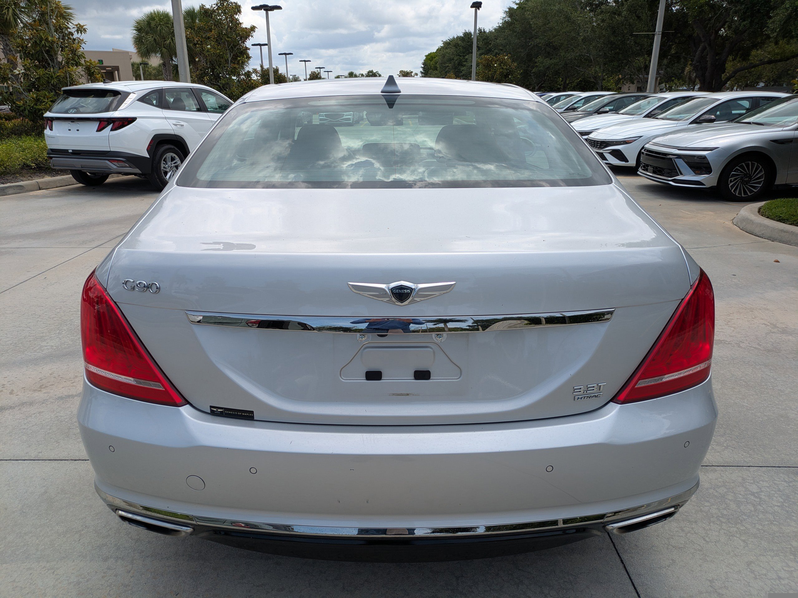 Used 2019 Genesis G90 3.3T Premium AWD/4WD image 3