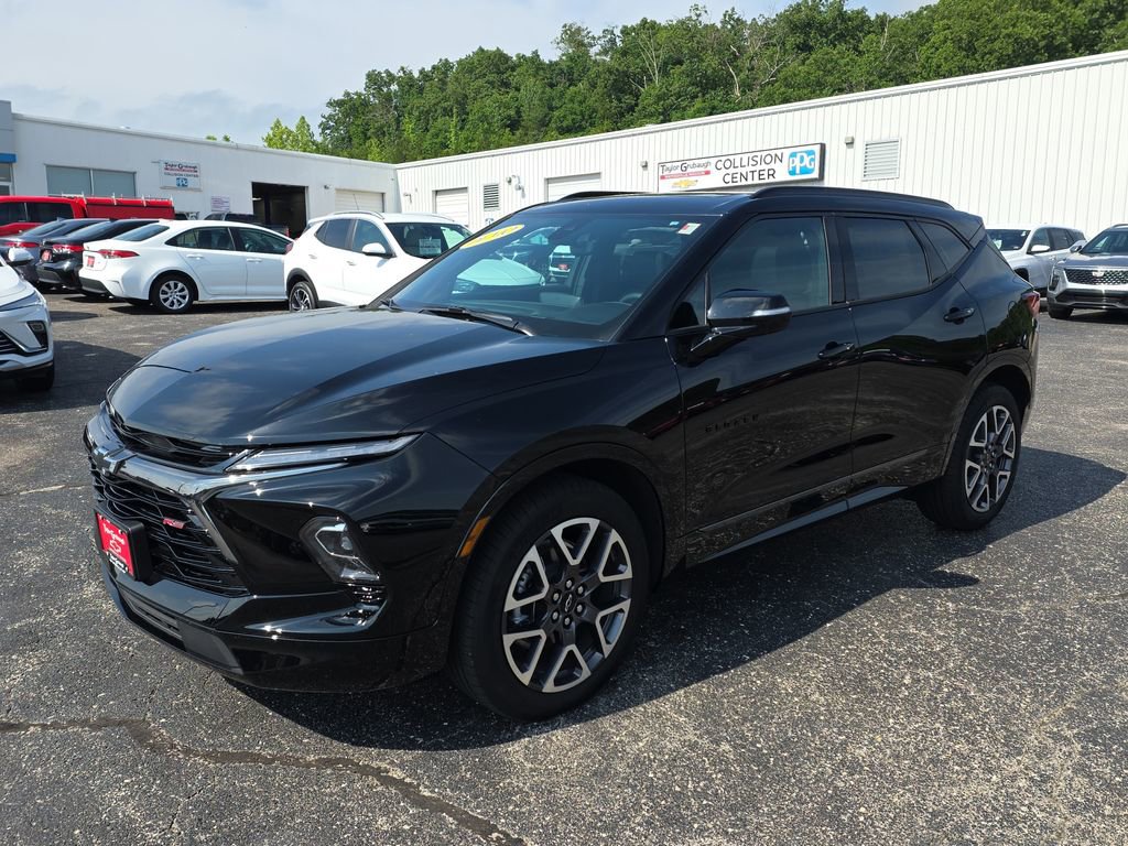 New 2026 Chevrolet Blazer RS w/ Driver Confidence II Package AWD/4WD image 4