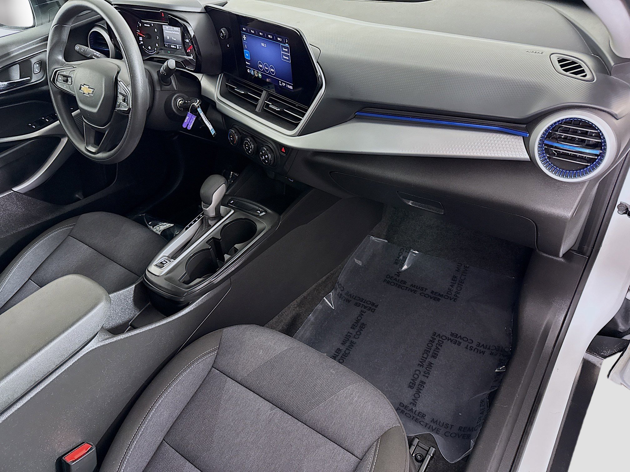 Used 2024 Chevrolet Trax LS image 29