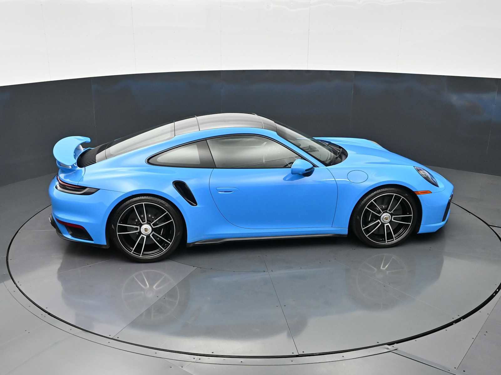 Certified 2021 Porsche 911 Turbo S AWD/4WD image 36