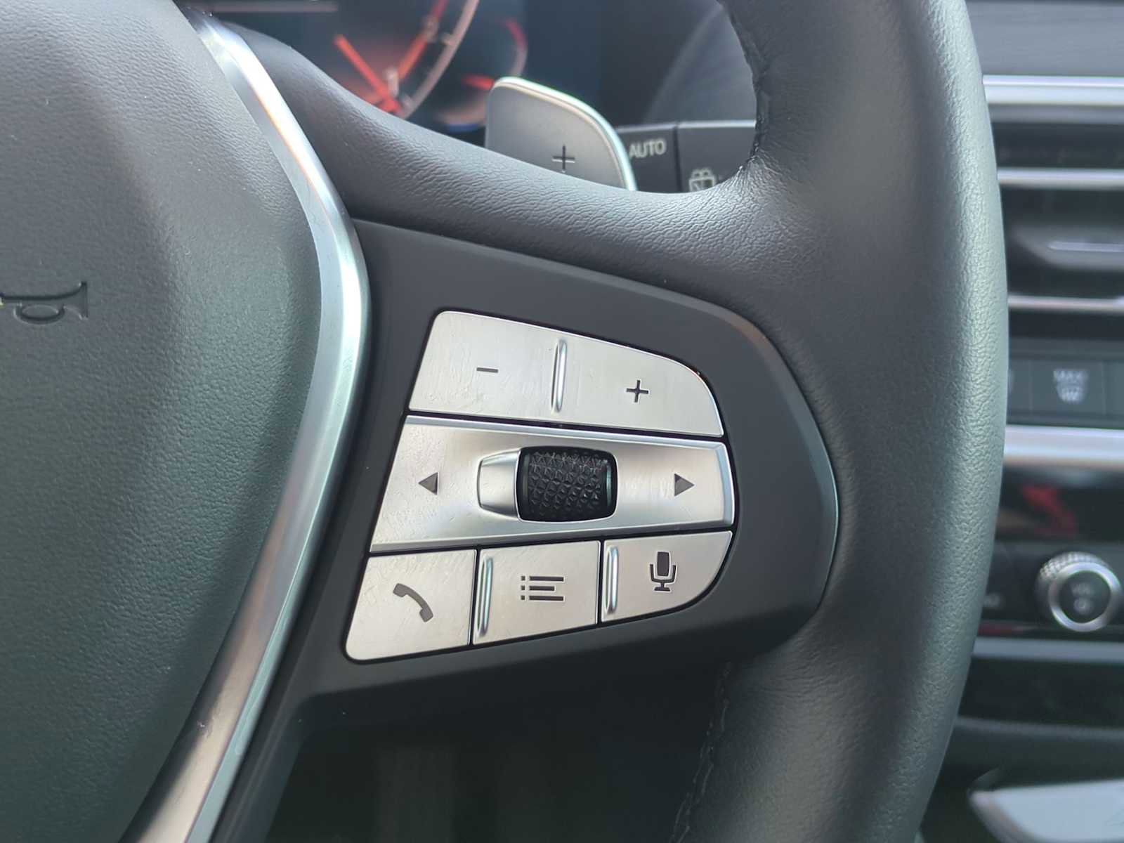 Used 2022 BMW X3 xDrive30i w/ Premium Package 2 image 26