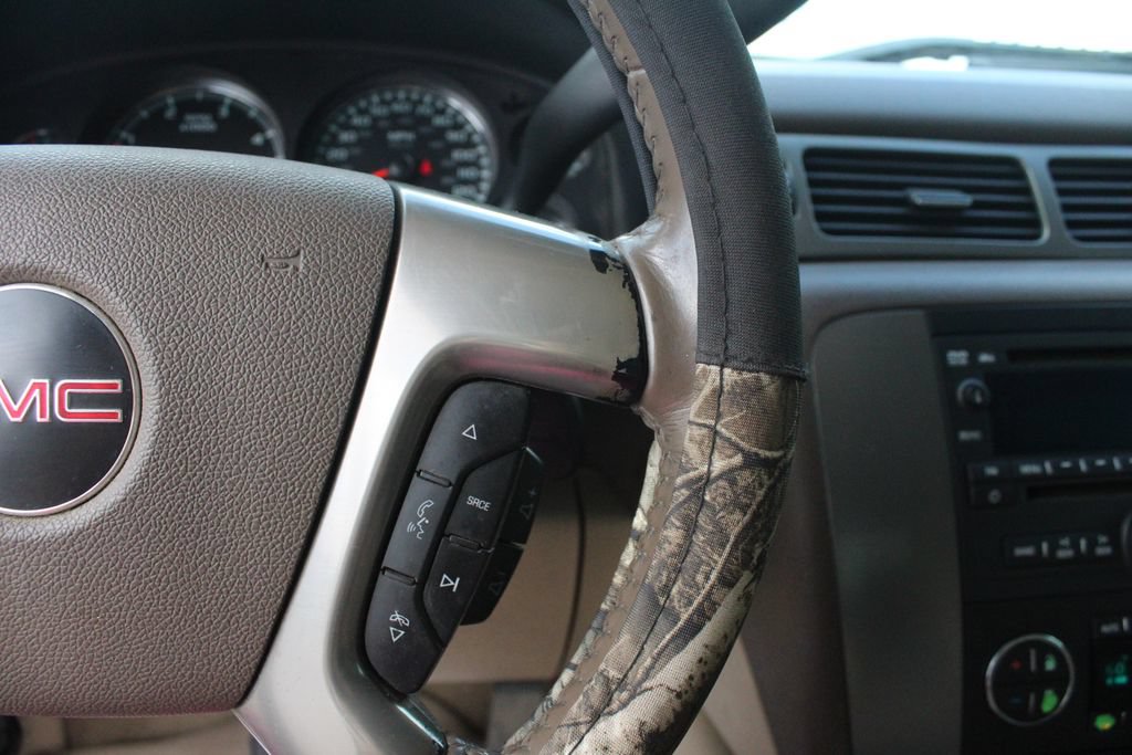 Used 2009 GMC Sierra 2500 SLT w/ Entertainment Package AWD/4WD image 11