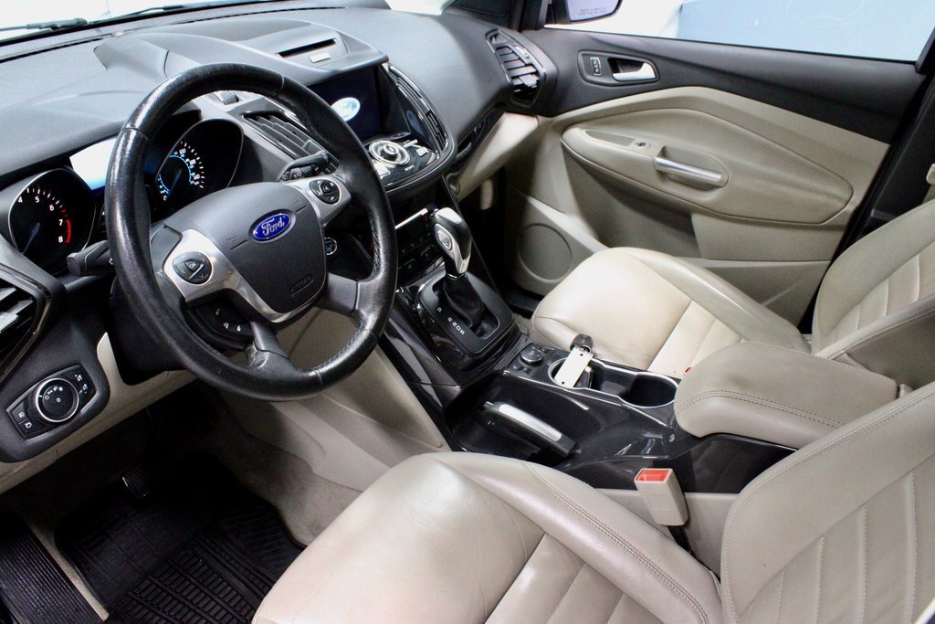 Used 2016 Ford Escape Titanium w/ Equipment Group 301A image 23