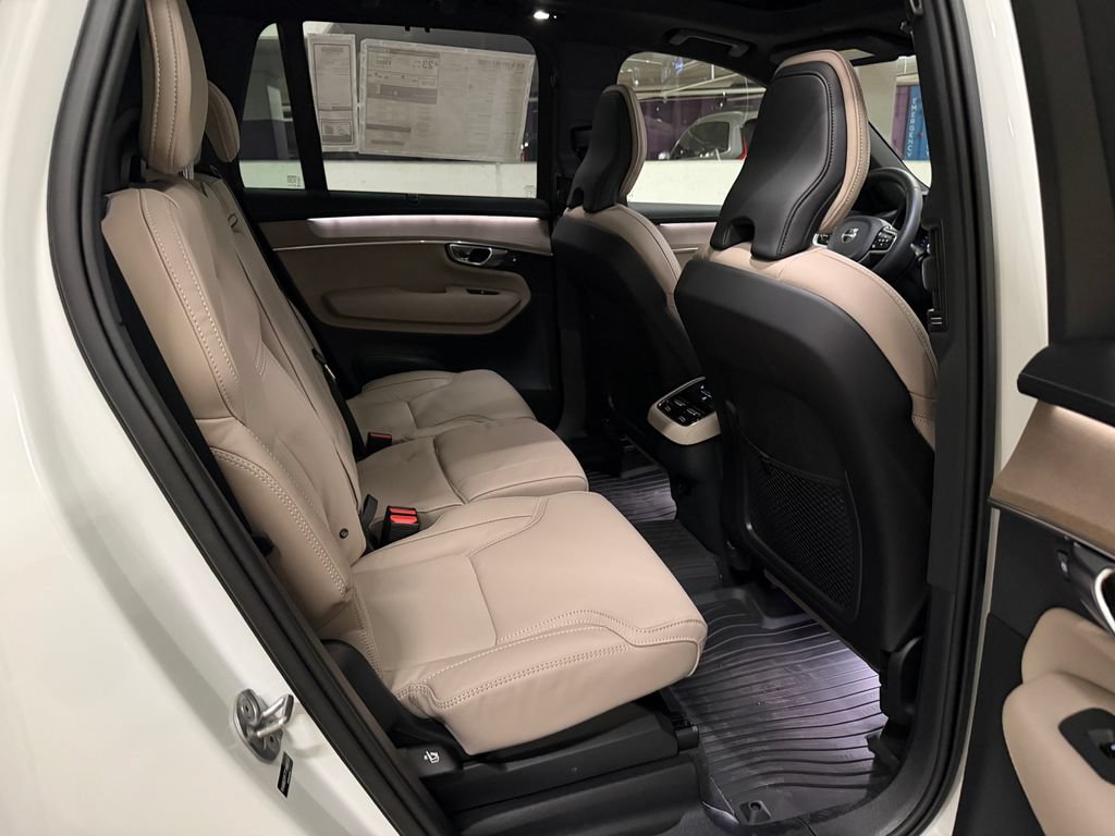 New 2026 Volvo XC90 B6 Ultra w/ Protection Package Premier AWD/4WD image 25