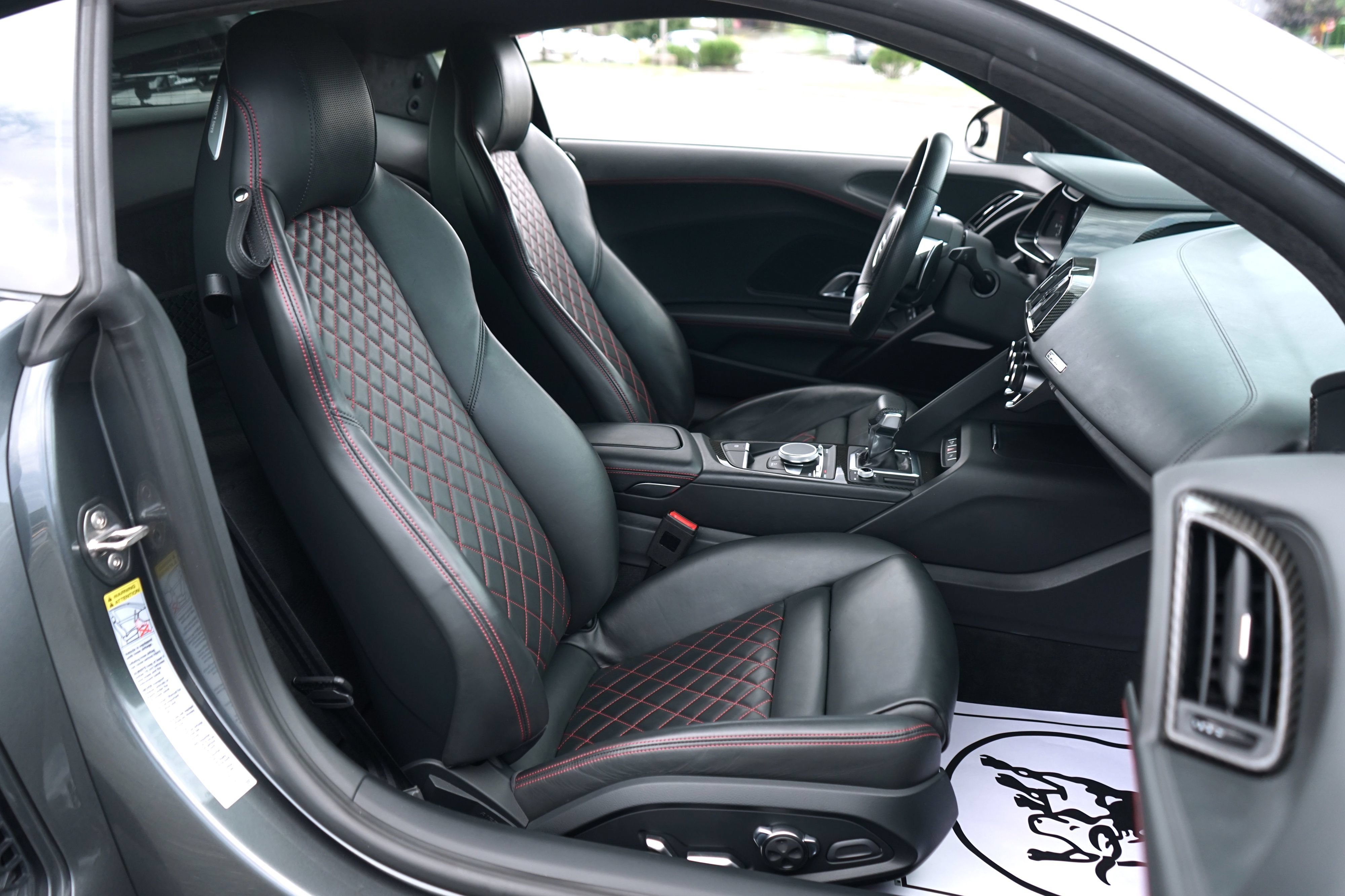Used 2018 Audi R8 V10 plus AWD/4WD image 30